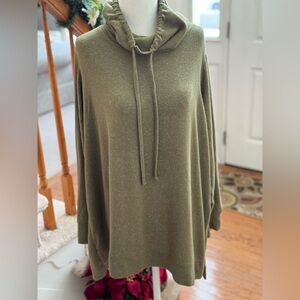 Color Tree Olive Green Women's Sweater